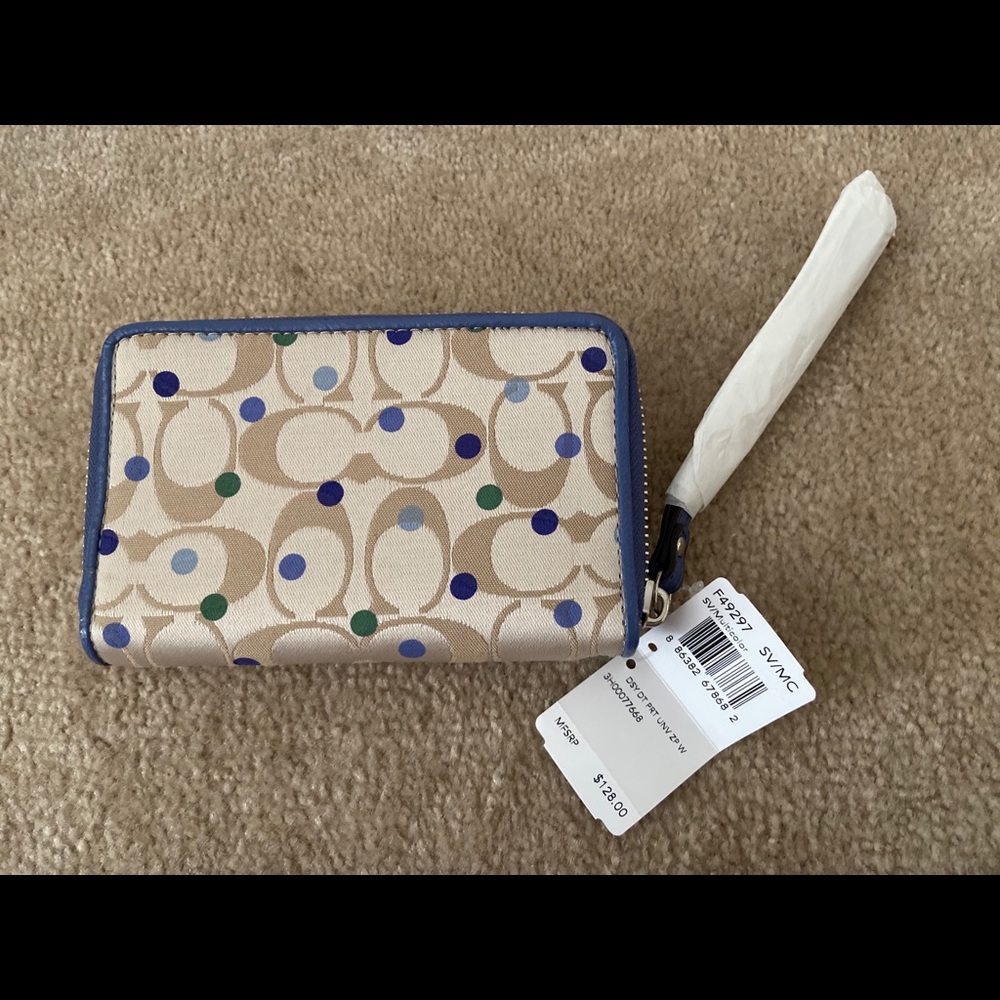 Coach Daisy Dot Print Zip Wallet - Picture 3 of 3